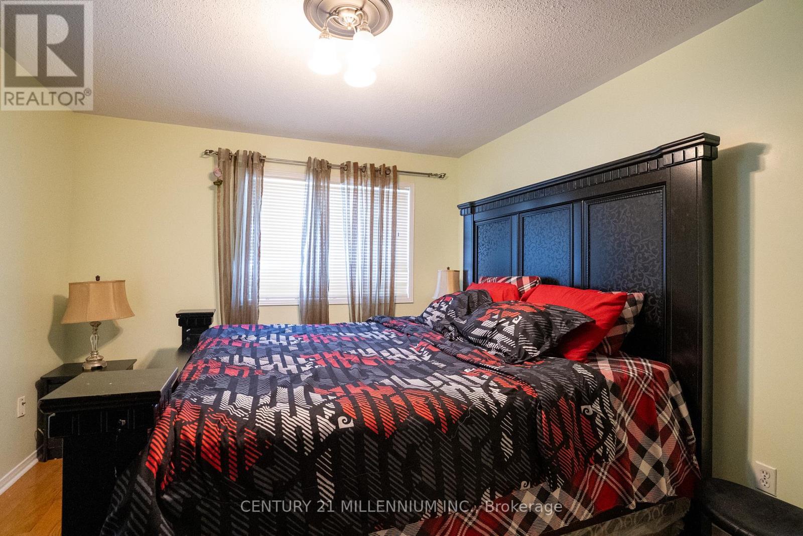 11 Blairwood Court, Brampton, Ontario  L6P 1B5 - Photo 28 - W12400219