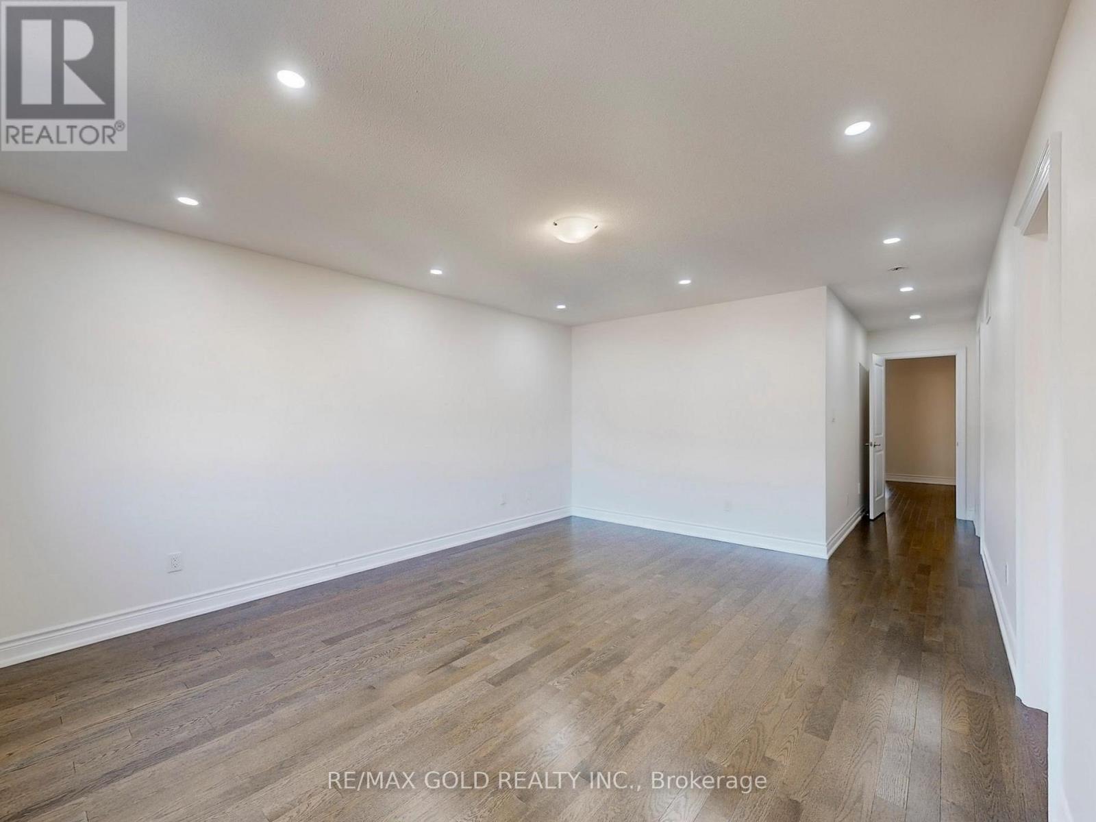 22 Hubbell Road, Brampton, Ontario  L6Y 2A5 - Photo 23 - W12400291