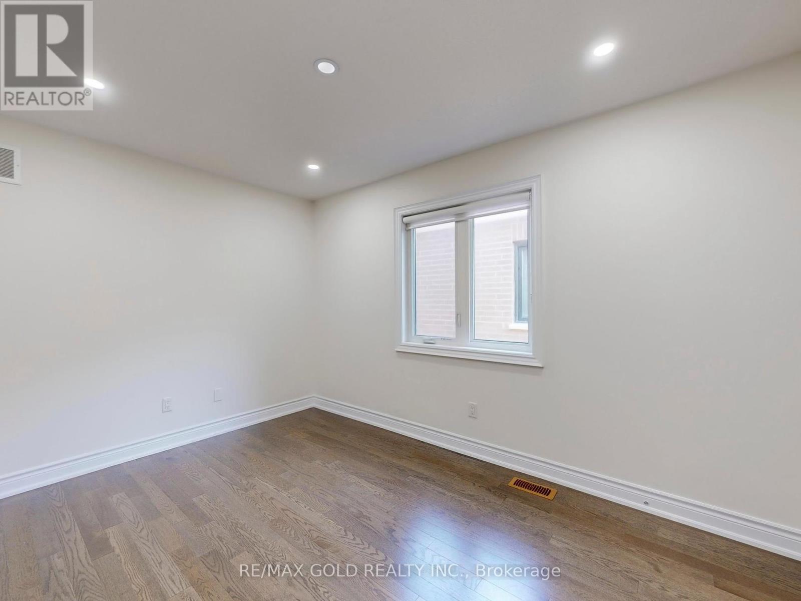 22 Hubbell Road, Brampton, Ontario  L6Y 2A5 - Photo 34 - W12400291