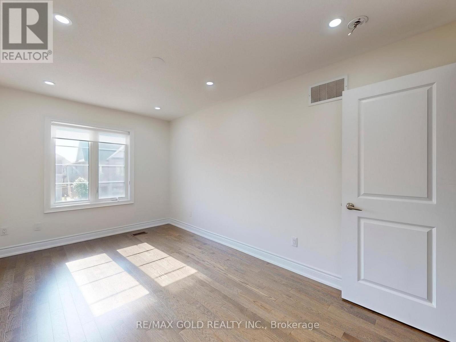22 Hubbell Road, Brampton, Ontario  L6Y 2A5 - Photo 38 - W12400291