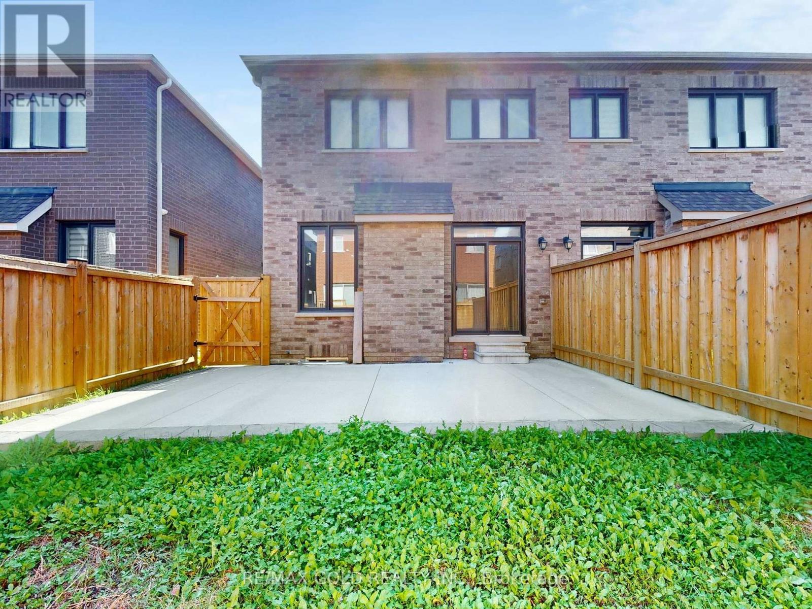 22 Hubbell Road, Brampton, Ontario  L6Y 2A5 - Photo 48 - W12400291