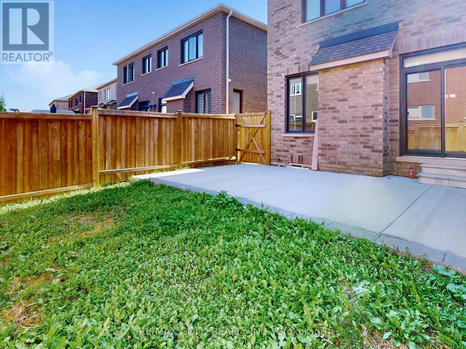22 Hubbell Road, Brampton, Ontario  L6Y 2A5 - Photo 49 - W12400291