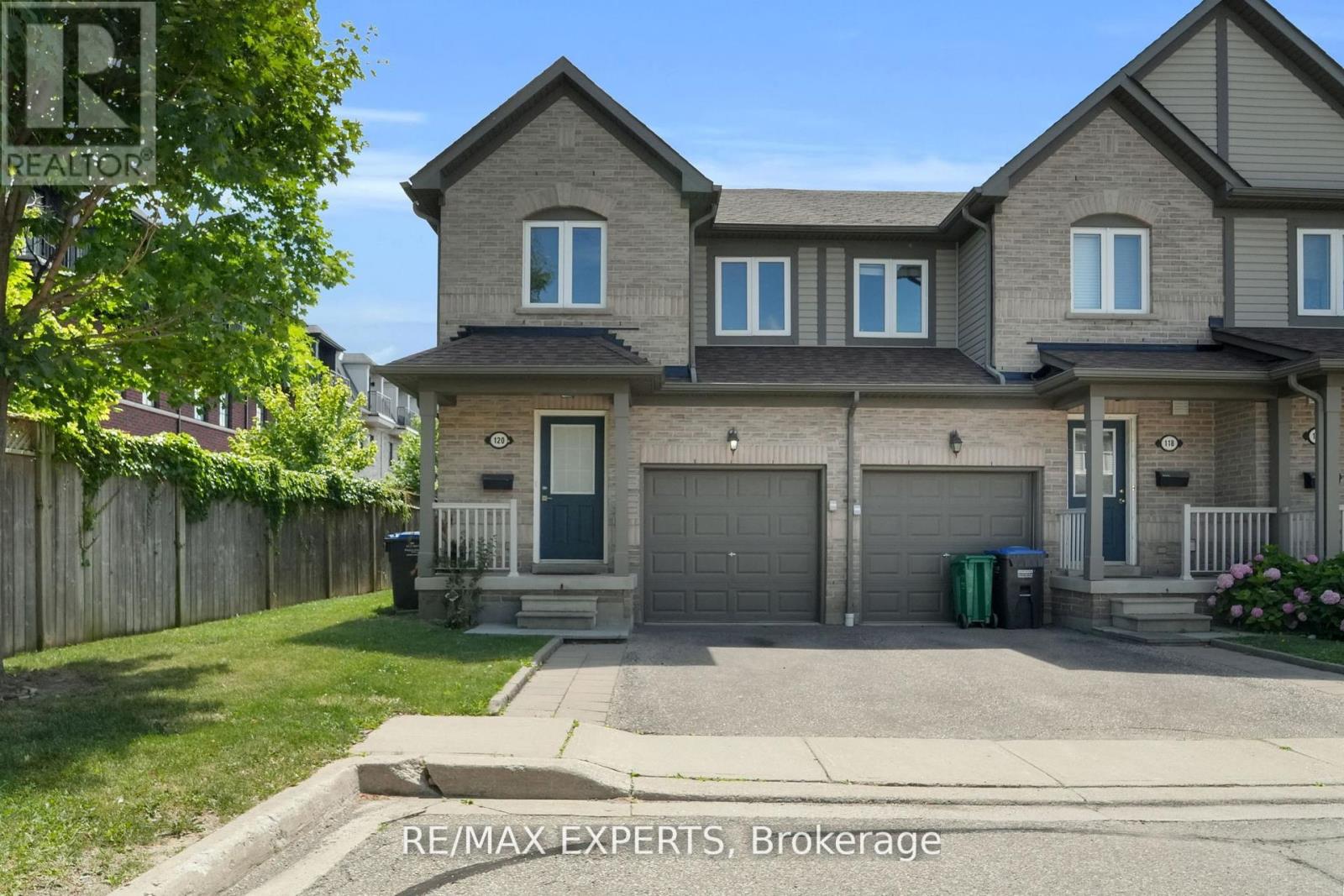 120 - 86 Joymar Drive, Mississauga, Ontario  L5M 7Z6 - Photo 1 - W12400324