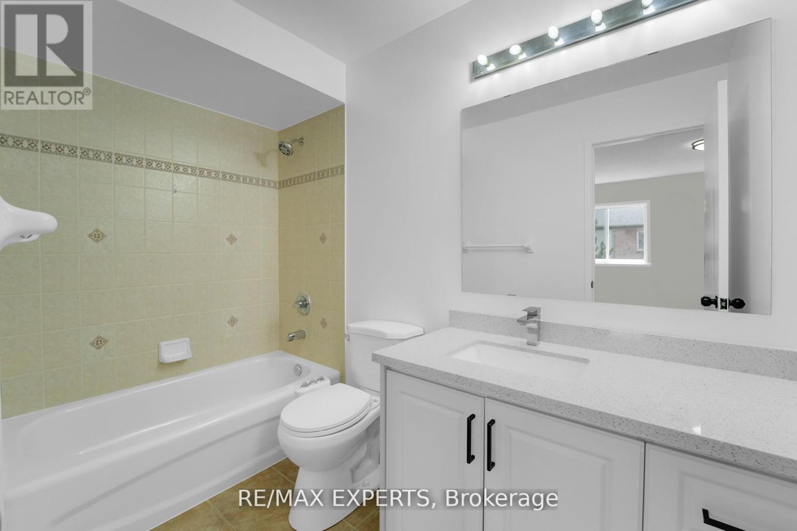 120 - 86 Joymar Drive, Mississauga, Ontario  L5M 7Z6 - Photo 16 - W12400324