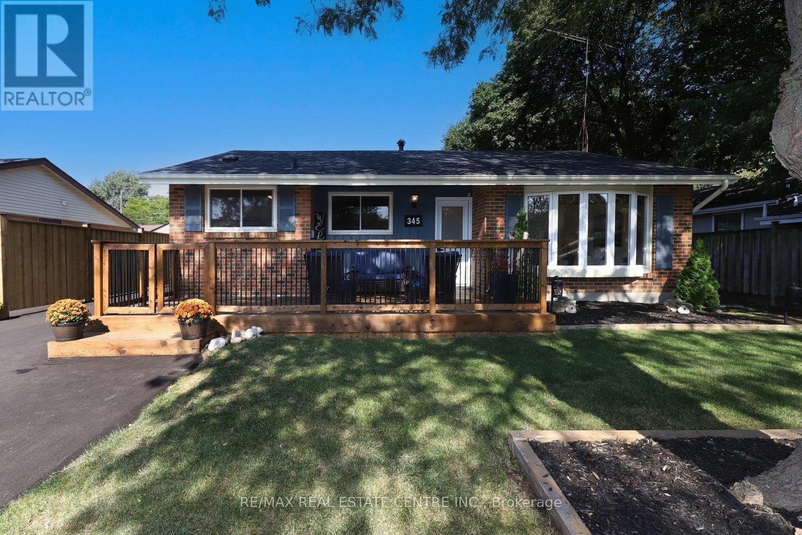 345 Maplewood Crescent, Milton (Om Old Milton), Ontario  L9T 2G1 - Photo 1 - W12400344