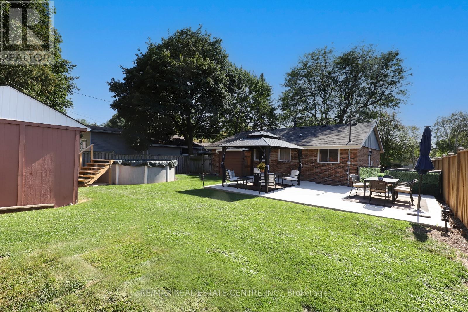 345 Maplewood Crescent, Milton (Om Old Milton), Ontario  L9T 2G1 - Photo 35 - W12400344