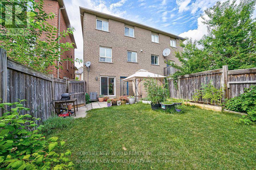 46 - 7155 Magistrate Terrace, Mississauga (Meadowvale Village), Ontario  L5W 1Y8 - Photo 3 - W12400351