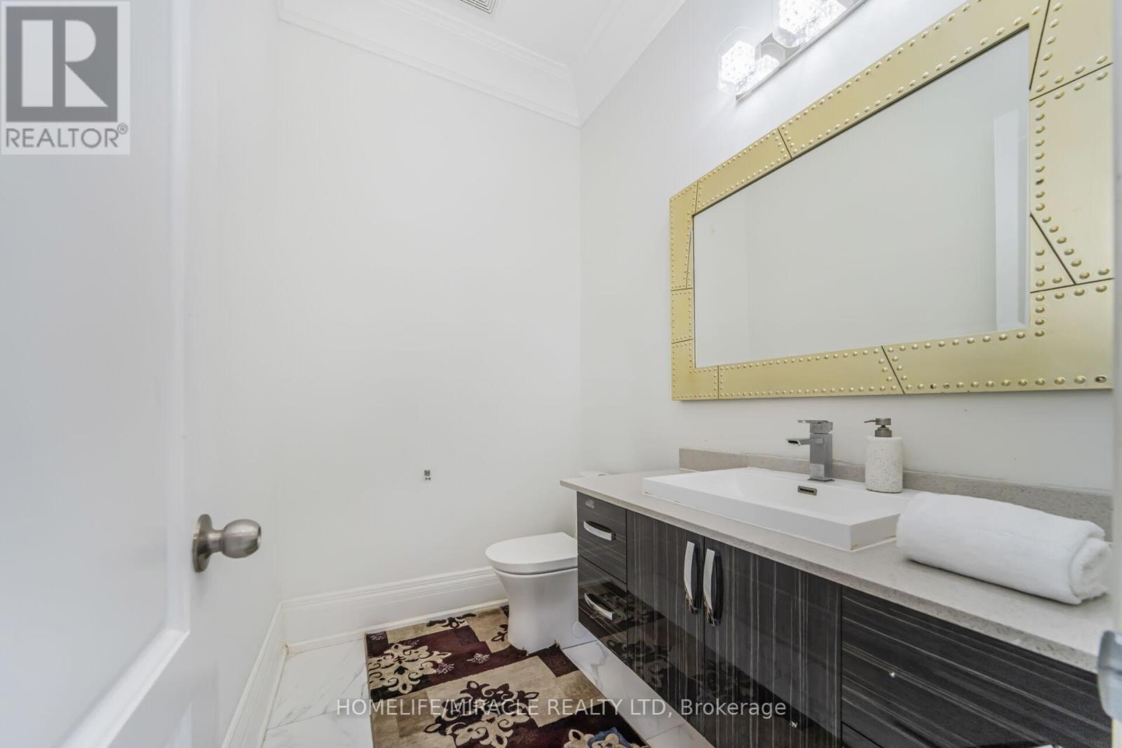 21 Bowman Avenue, Brampton, Ontario  L6P 0Y1 - Photo 23 - W12400353