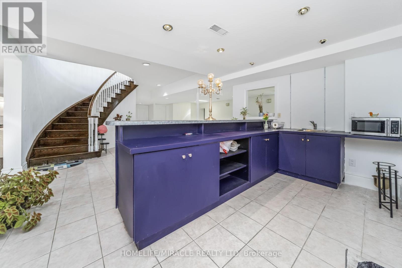 21 Bowman Avenue, Brampton, Ontario  L6P 0Y1 - Photo 27 - W12400353