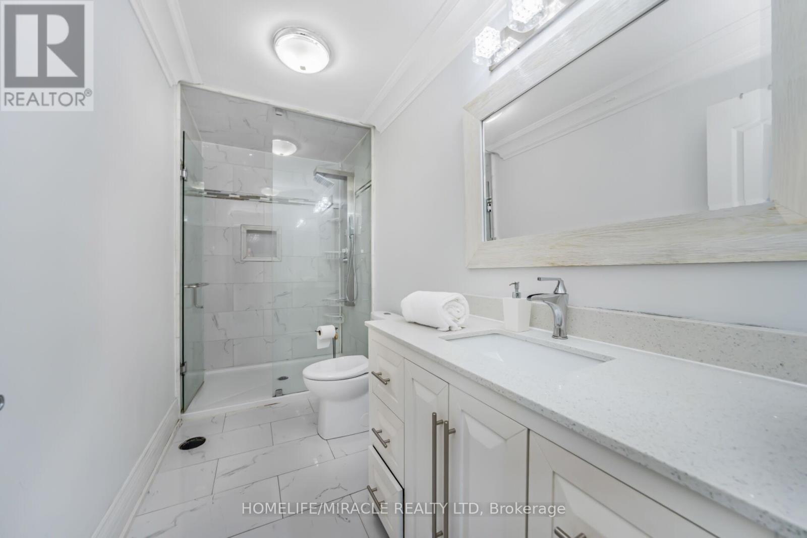 21 Bowman Avenue, Brampton, Ontario  L6P 0Y1 - Photo 38 - W12400353