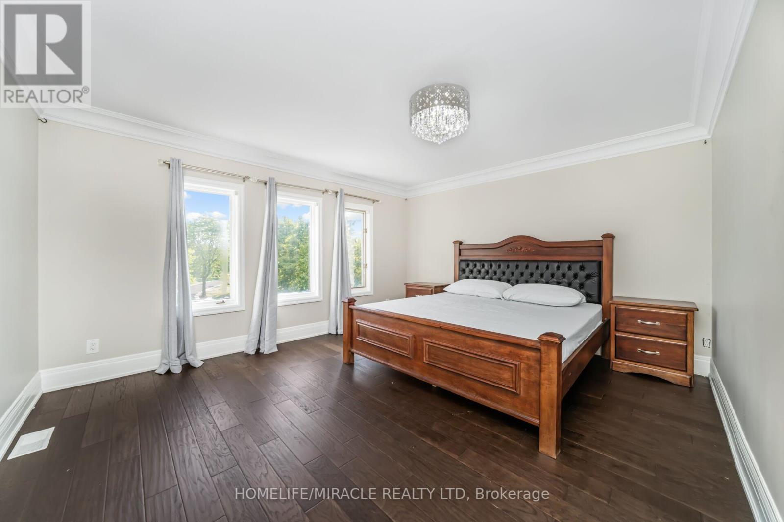 21 Bowman Avenue, Brampton, Ontario  L6P 0Y1 - Photo 42 - W12400353