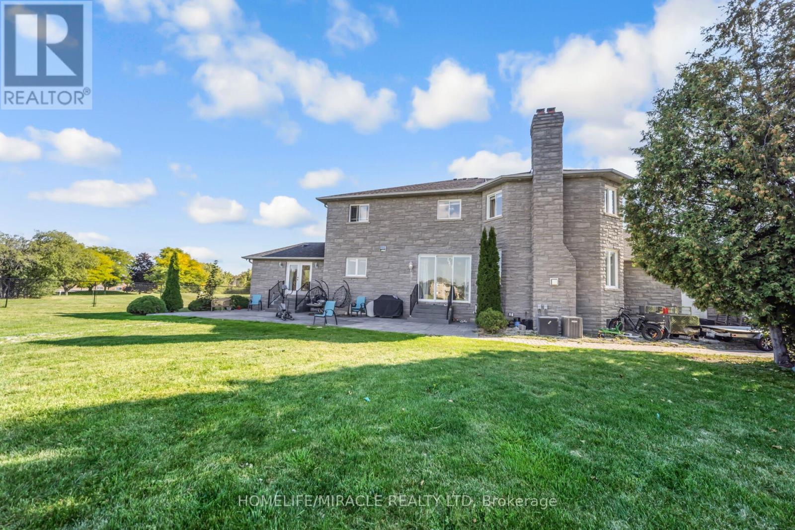 21 Bowman Avenue, Brampton, Ontario  L6P 0Y1 - Photo 44 - W12400353