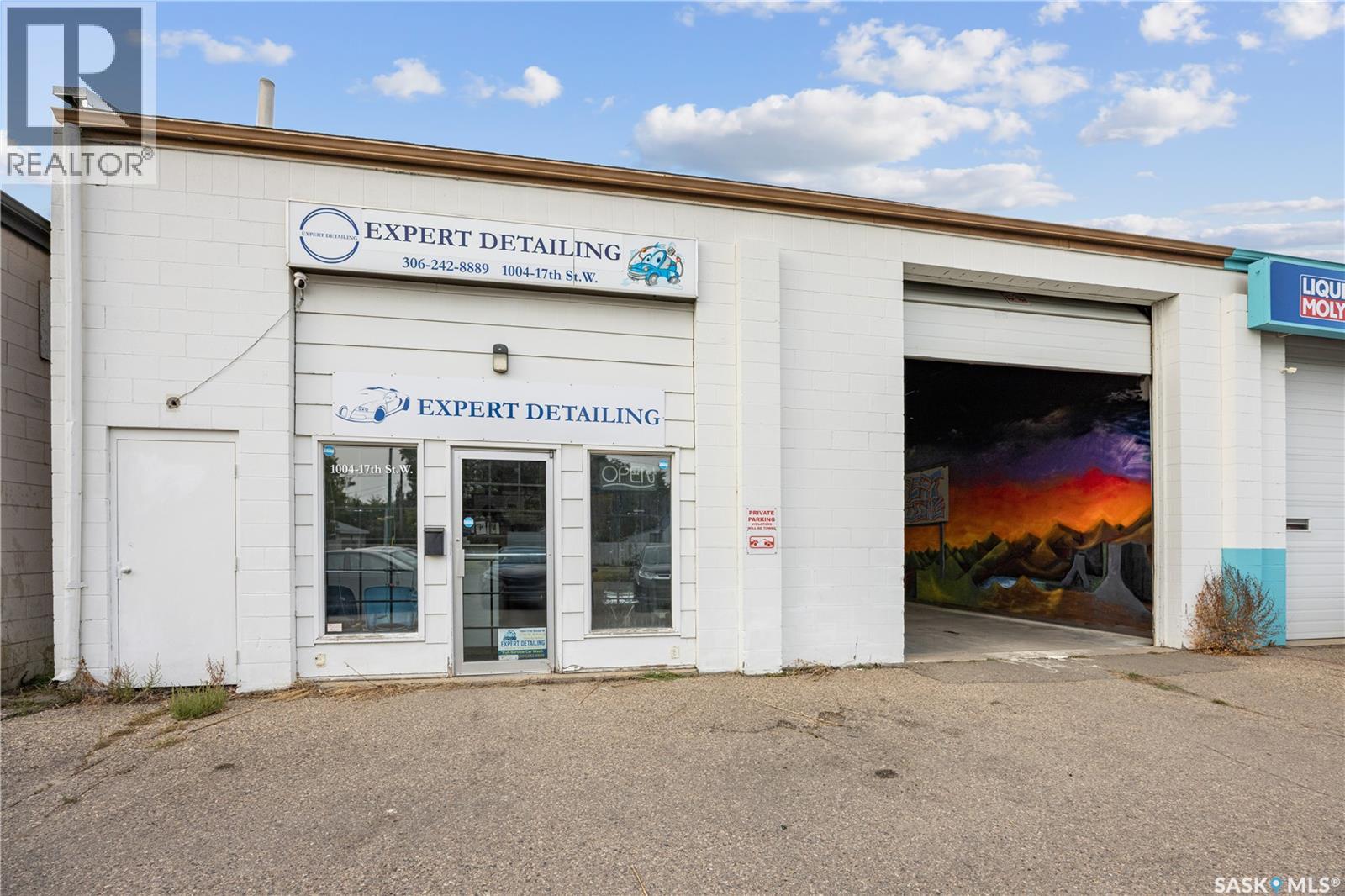 1004 17th STREET W, Saskatoon, Saskatchewan
