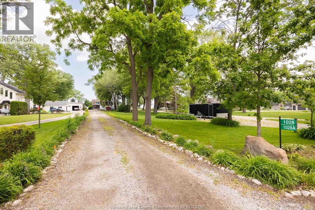 1028 Lilydale Avenue, Lakeshore, Ontario  N0R 1A0 - Photo 3 - 25023269