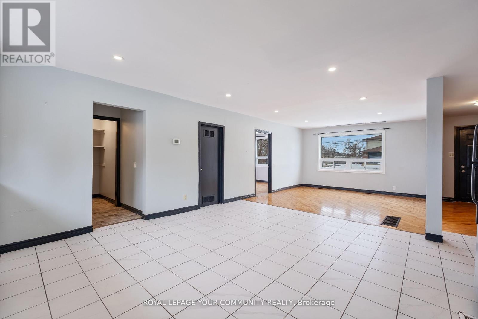 7813 Mulhern Street, Niagara Falls, Ontario  L2H 1B6 - Photo 17 - X12400221