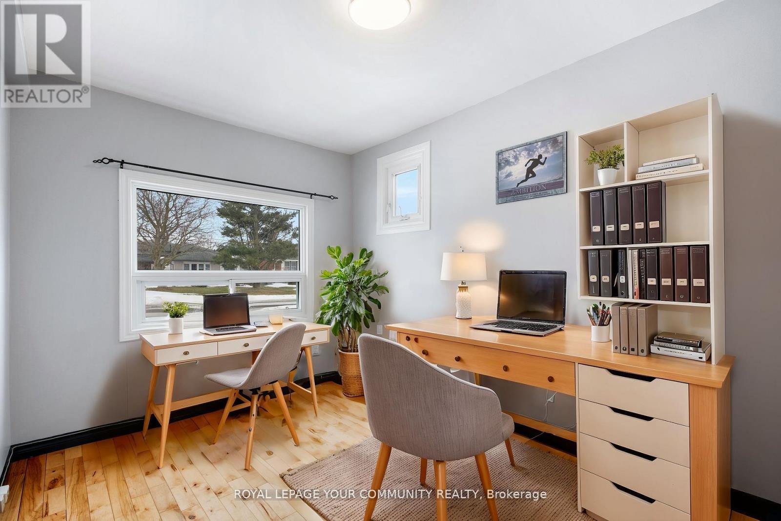 7813 Mulhern Street, Niagara Falls, Ontario  L2H 1B6 - Photo 21 - X12400221