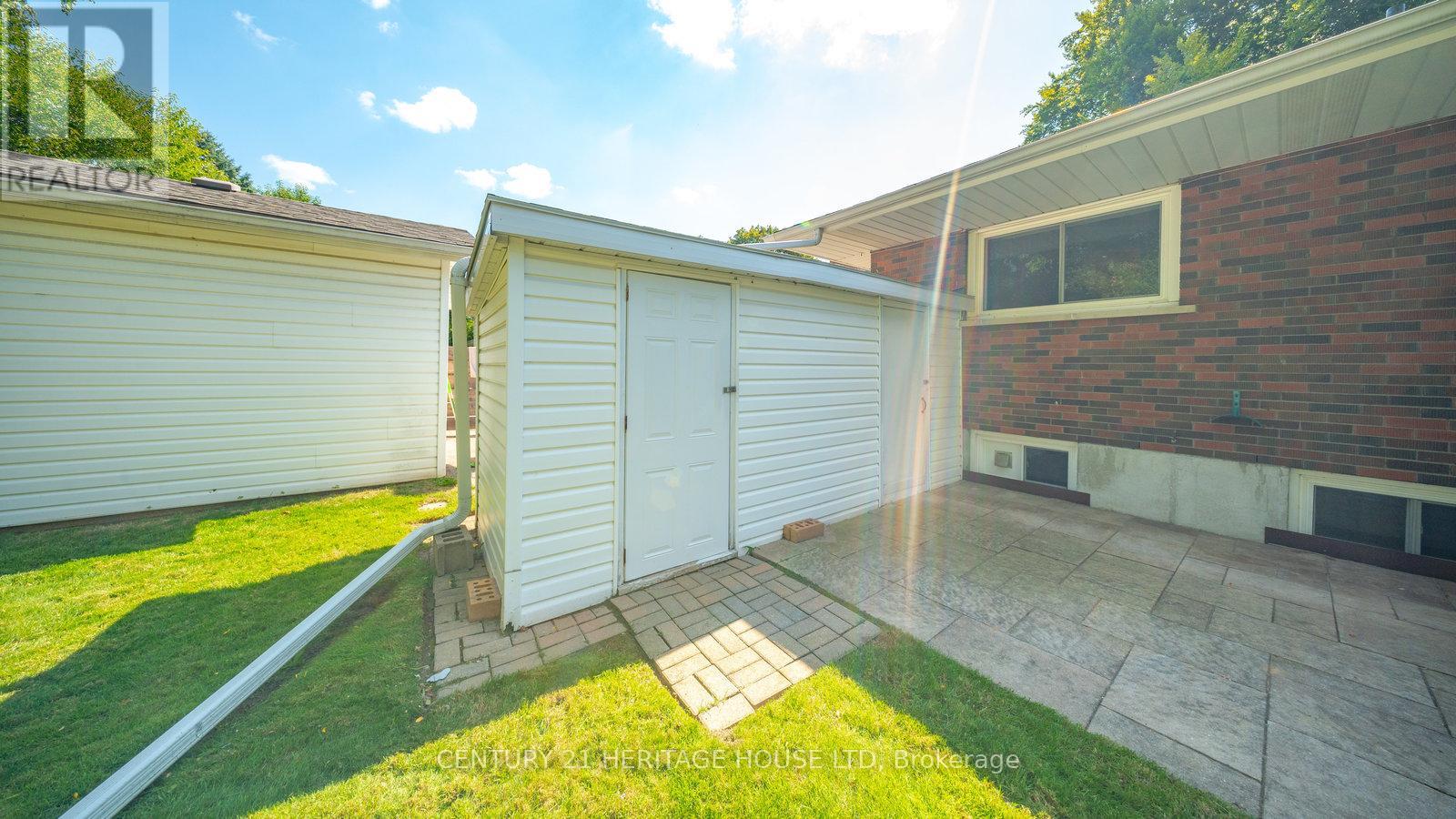 73 Pusey Boulevard, Brantford, Ontario  N3R 2S4 - Photo 34 - X12400276