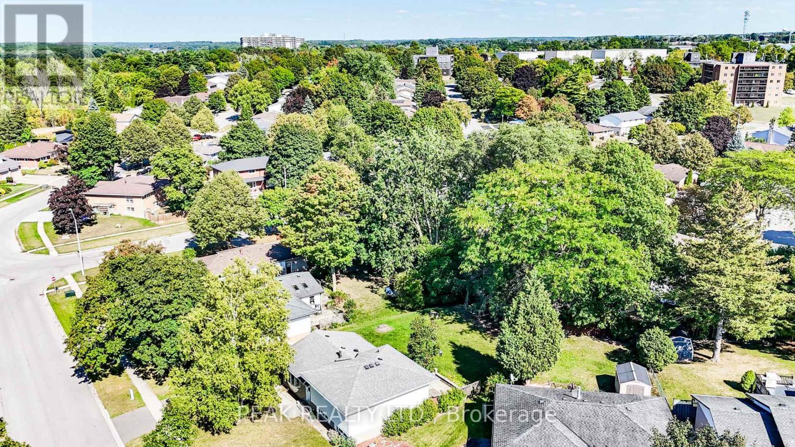 659 Gladstone Drive, Woodstock (Woodstock - North), Ontario  N4S 5S7 - Photo 36 - X12400280
