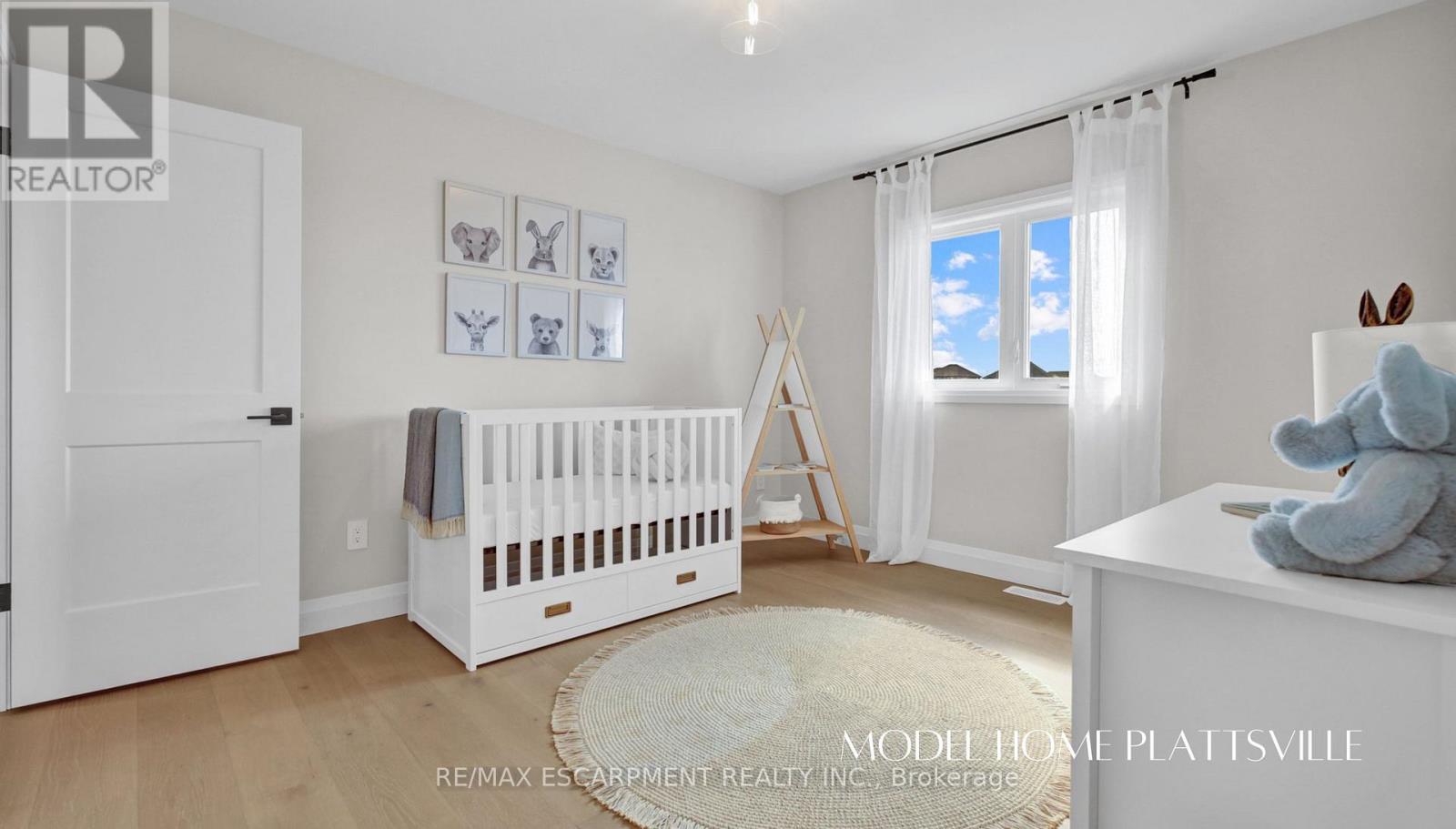 15 Hilborn Street, Blandford-Blenheim, Ontario  N0J 1S0 - Photo 11 - X12400298