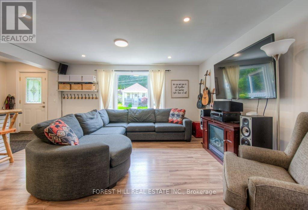 63 BERKLEY ROAD, Cambridge, Ontario