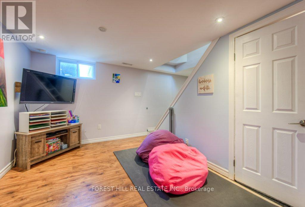 63 Berkley Road, Cambridge, Ontario  N1S 3G5 - Photo 27 - X12400319
