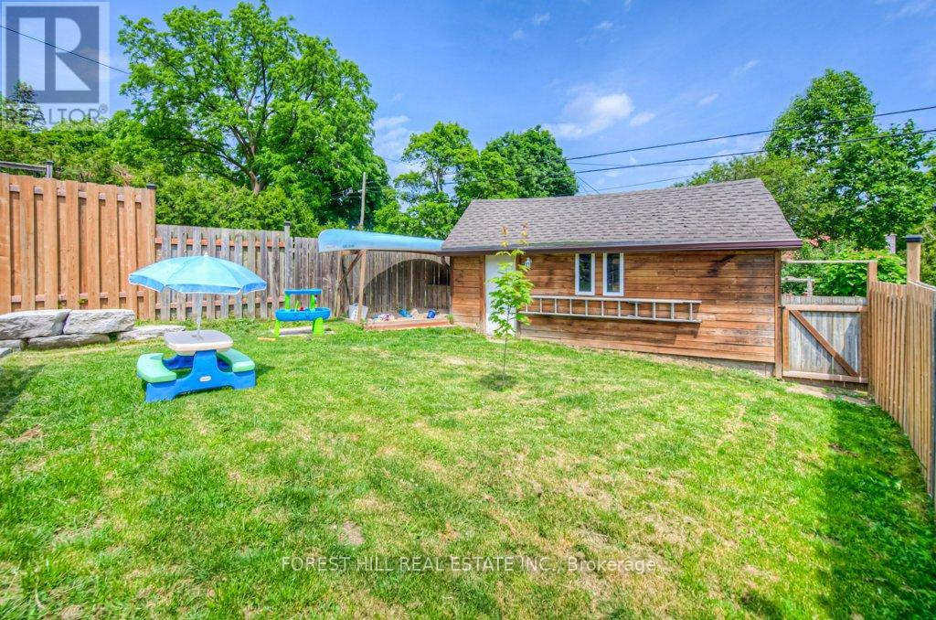 63 Berkley Road, Cambridge, Ontario  N1S 3G5 - Photo 35 - X12400319