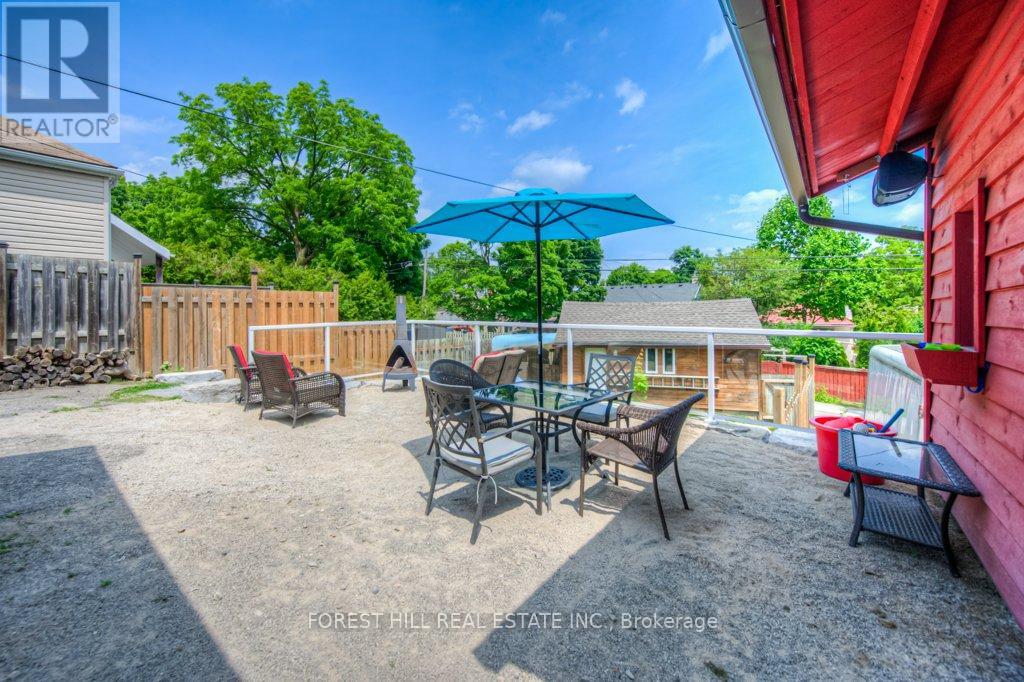 63 Berkley Road, Cambridge, Ontario  N1S 3G5 - Photo 38 - X12400319