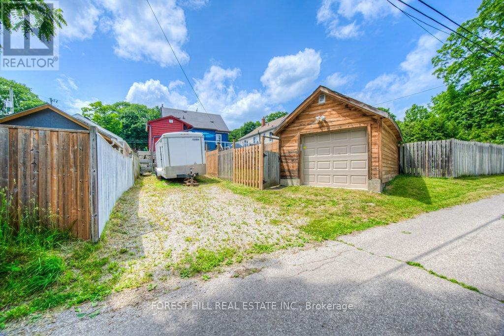 63 Berkley Road, Cambridge, Ontario  N1S 3G5 - Photo 40 - X12400319