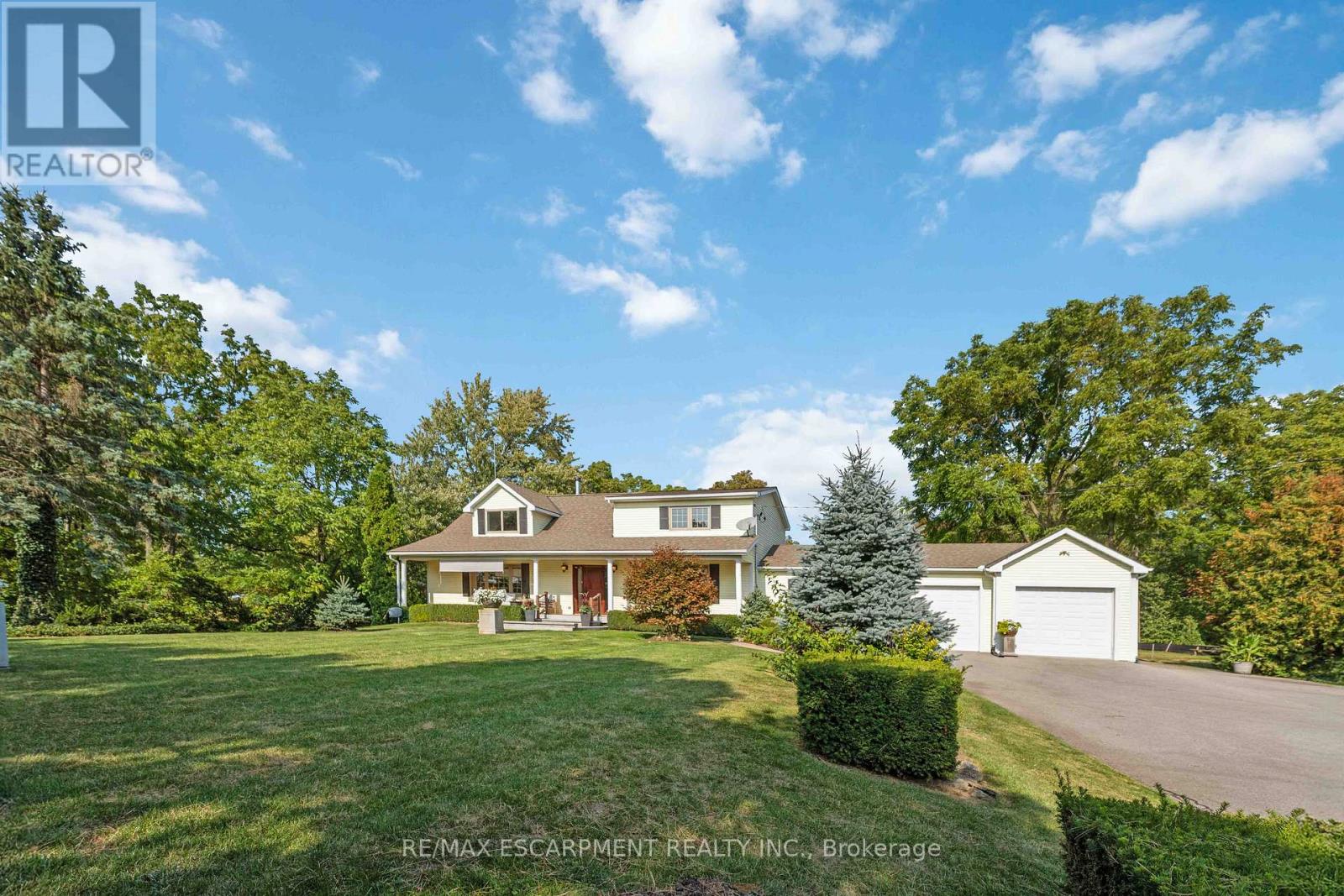 Property at 493 RIDGE ROAD E image 1