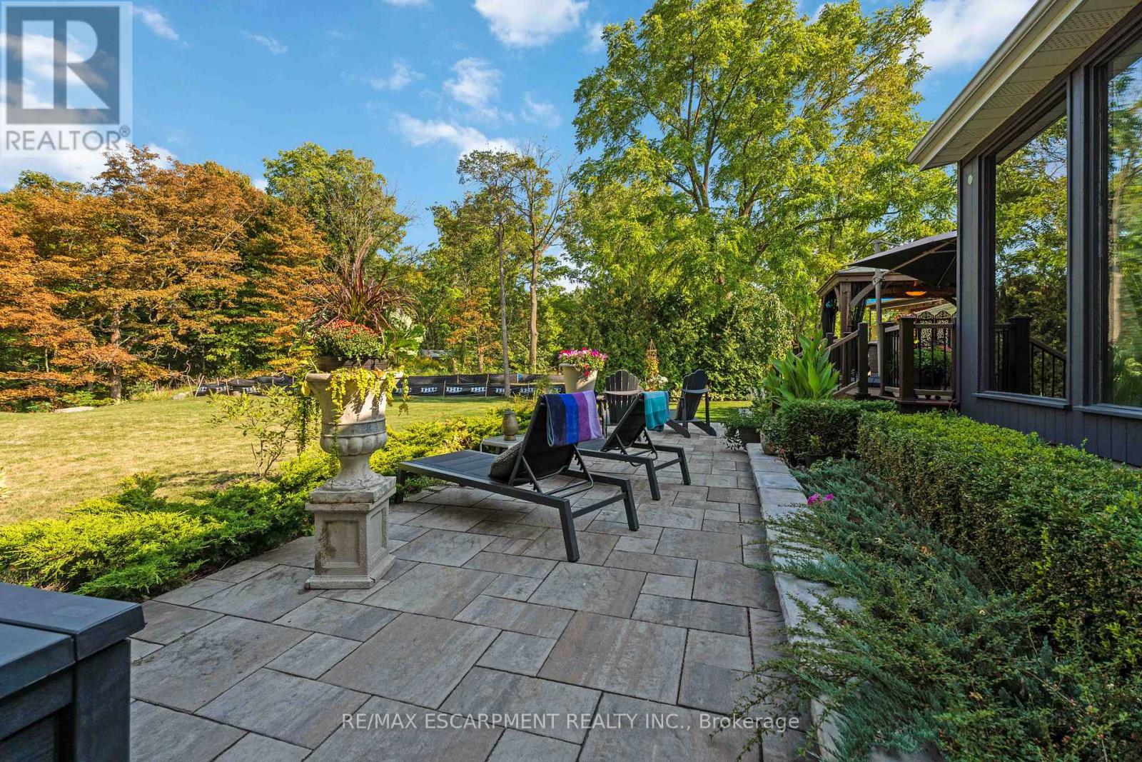 493 Ridge Road E, Grimsby, Ontario  L3M 0K5 - Photo 39 - X12400373