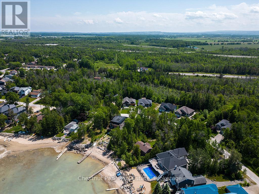 2237 Shore Lane, Wasaga Beach, Ontario  L9Y 2X7 - Photo 47 - S12400489