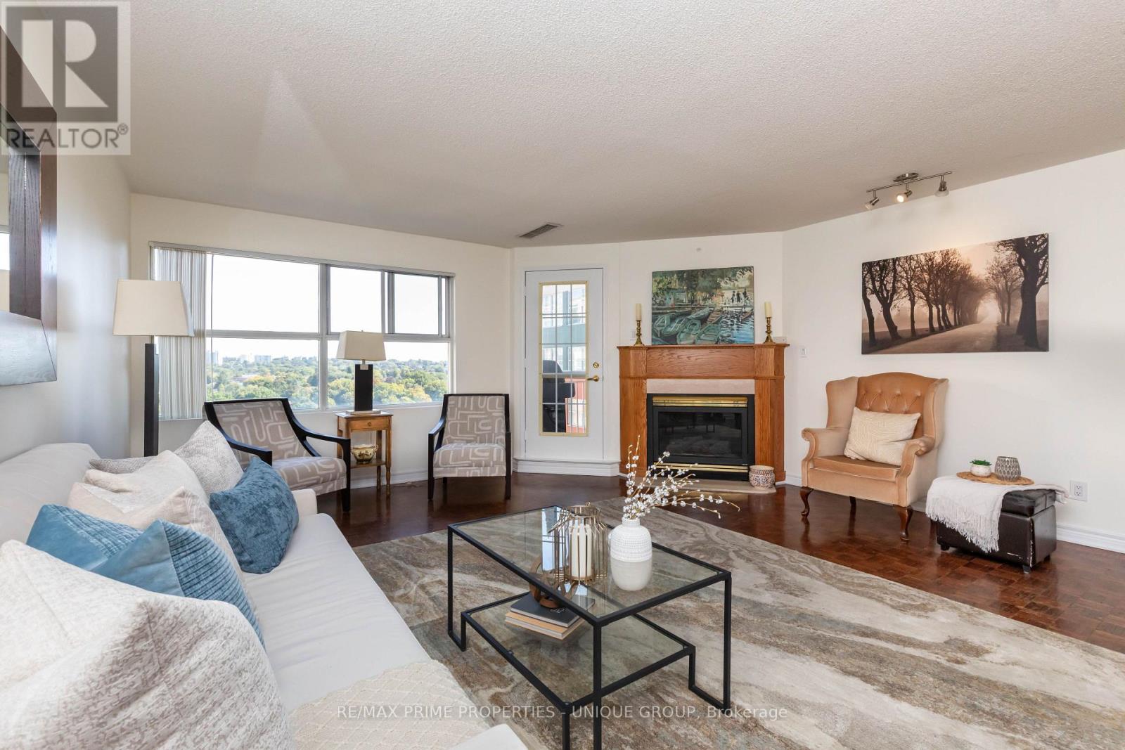 808 - 18 Concorde Place, Toronto, Ontario  M3C 3T9 - Photo 7 - C12400409