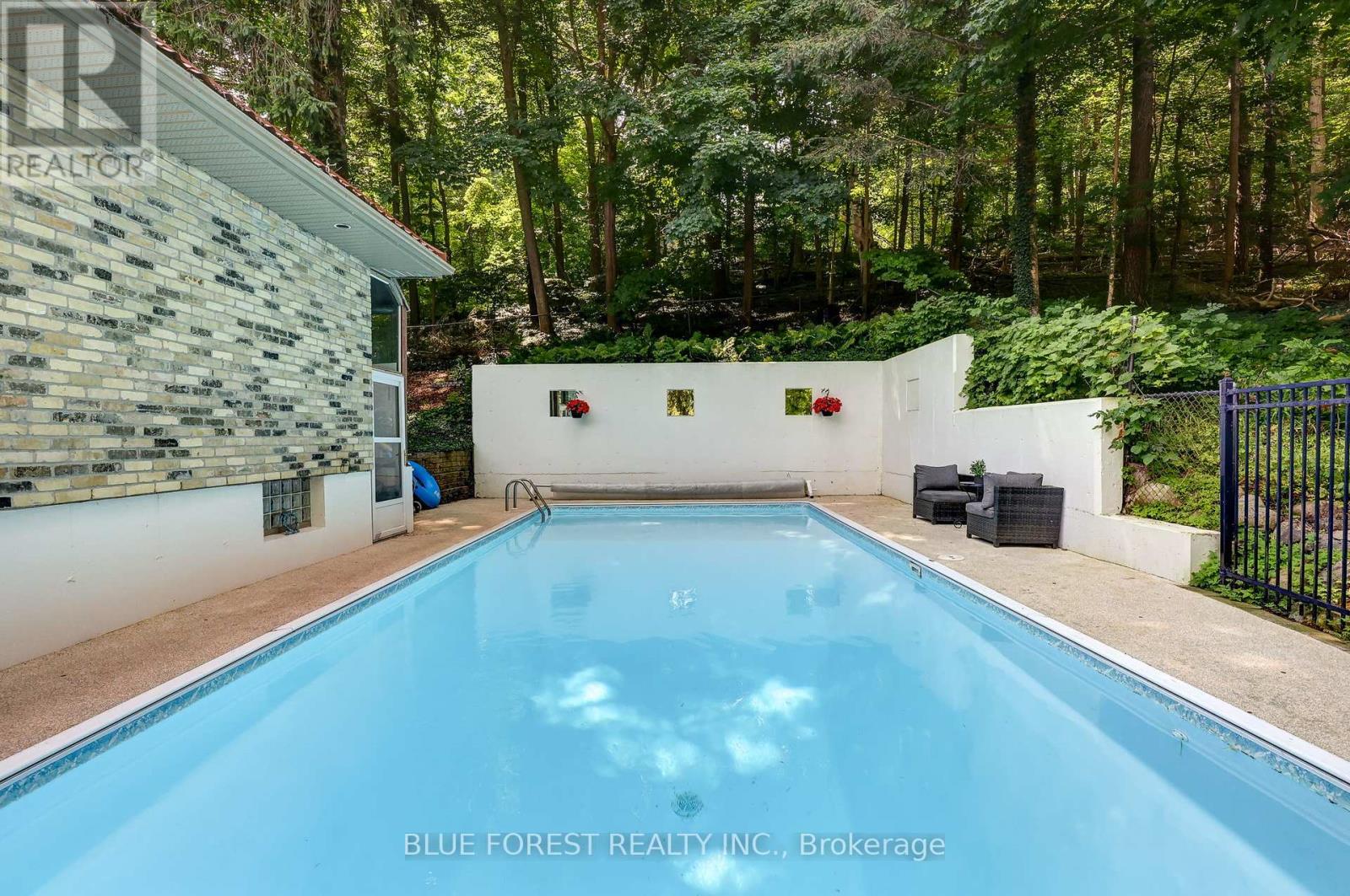 800 Springbank Drive, London South, Ontario  N6K 1A4 - Photo 15 - X12400468