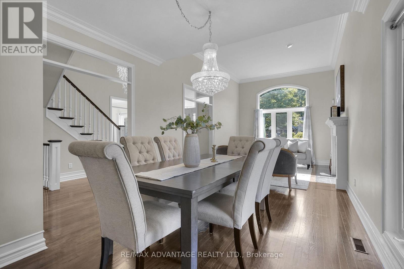 6 Northumberland Road, London North, Ontario  N6H 5H5 - Photo 11 - X12400508