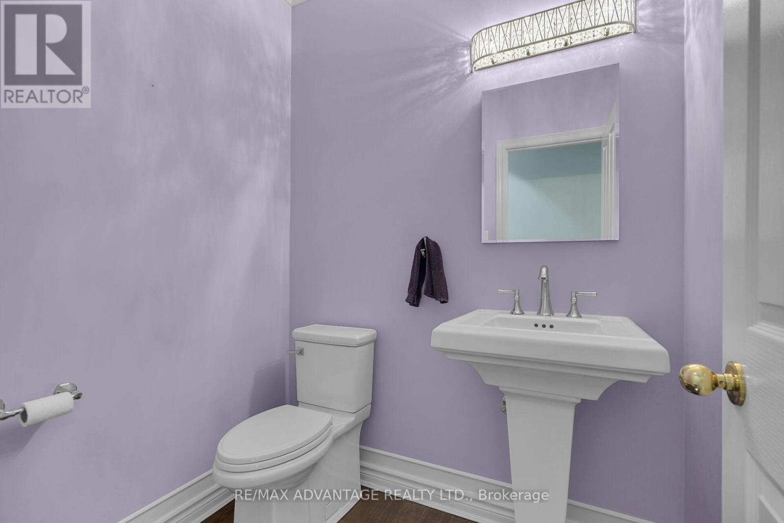 6 Northumberland Road, London North, Ontario  N6H 5H5 - Photo 24 - X12400508