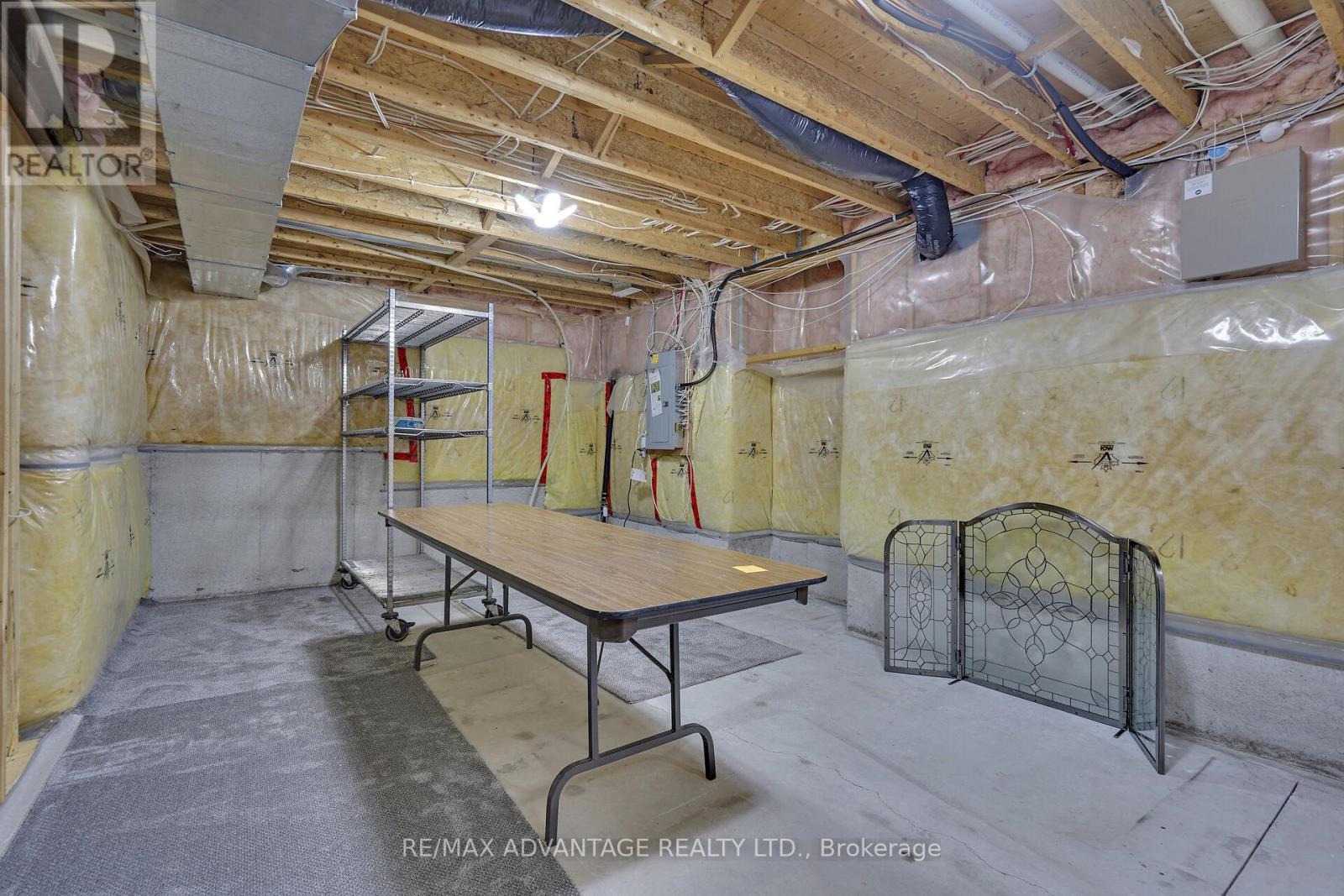 6 Northumberland Road, London North, Ontario  N6H 5H5 - Photo 44 - X12400508