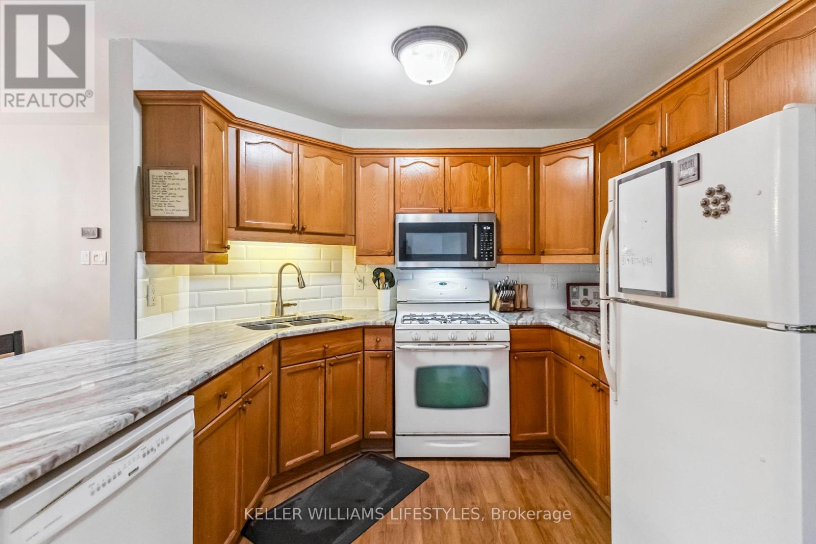 394 Brookhaven Place, London East, Ontario  N5Y 5N5 - Photo 18 - X12400614