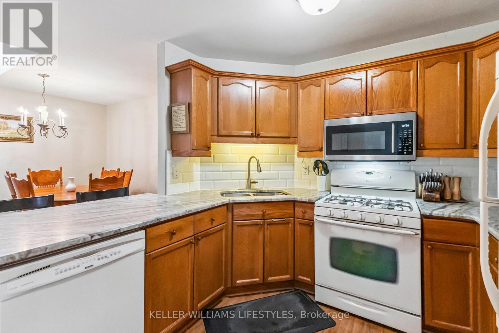 394 Brookhaven Place, London East, Ontario  N5Y 5N5 - Photo 19 - X12400614
