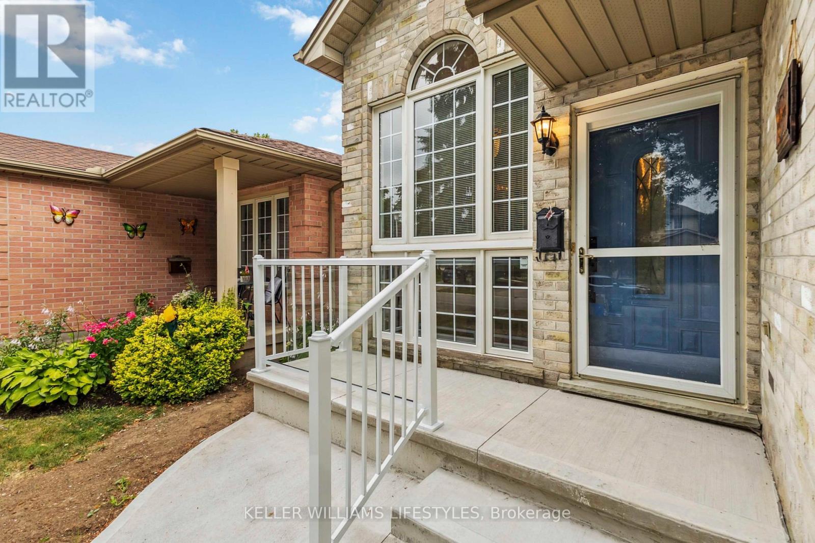 394 Brookhaven Place, London East, Ontario  N5Y 5N5 - Photo 4 - X12400614