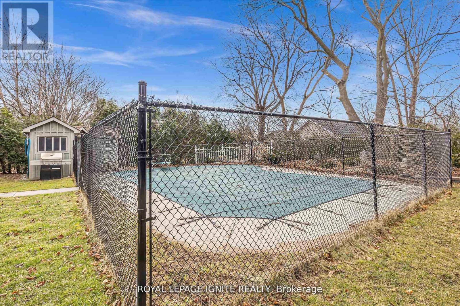 806 Henry Street, Whitby, Ontario  L1N 5E3 - Photo 18 - E12400398