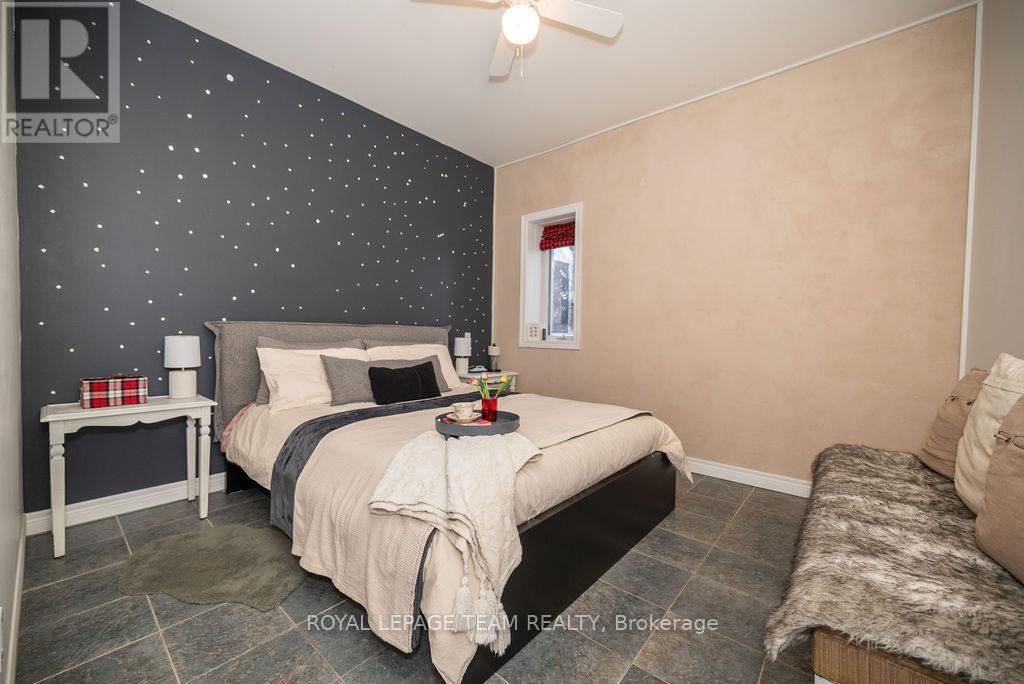 188 Paugh Lake Road, Madawaska Valley, Ontario  K0J 1B0 - Photo 28 - X12400561