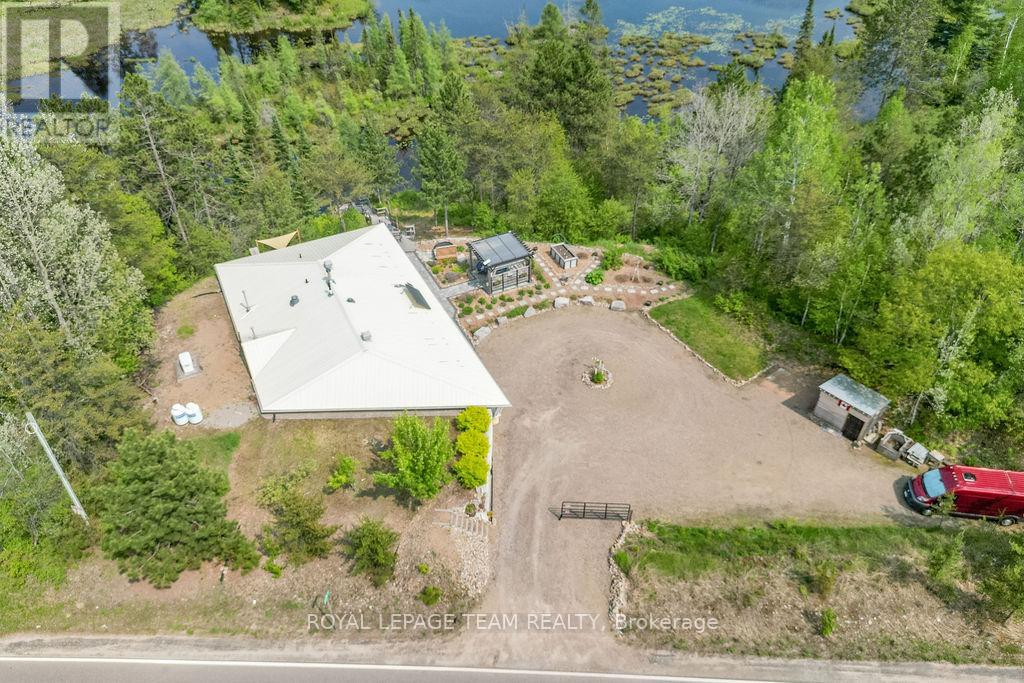 188 Paugh Lake Road, Madawaska Valley, Ontario  K0J 1B0 - Photo 44 - X12400561