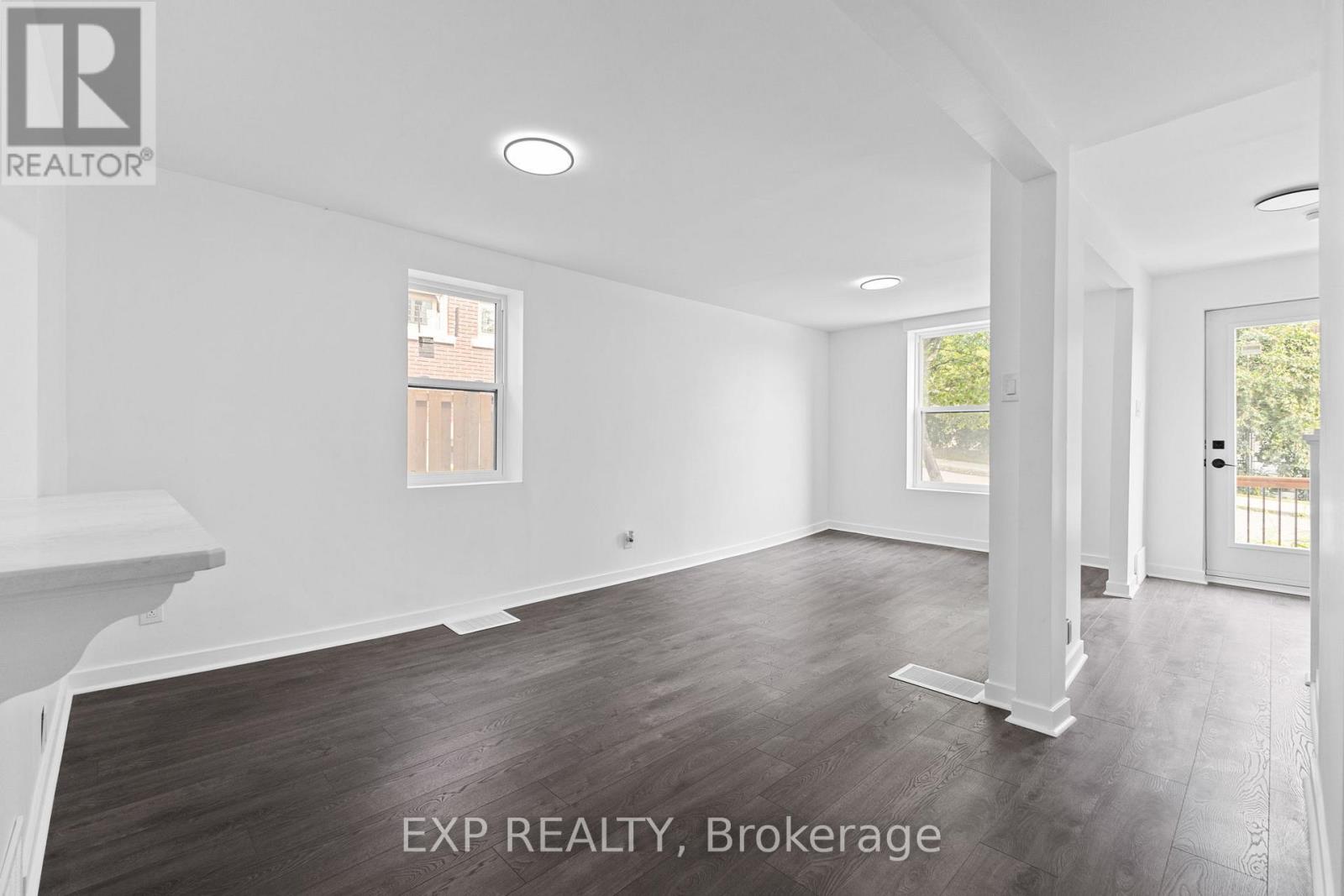 145 Willow Street, Ottawa, Ontario  K1R 6W2 - Photo 11 - X12400487