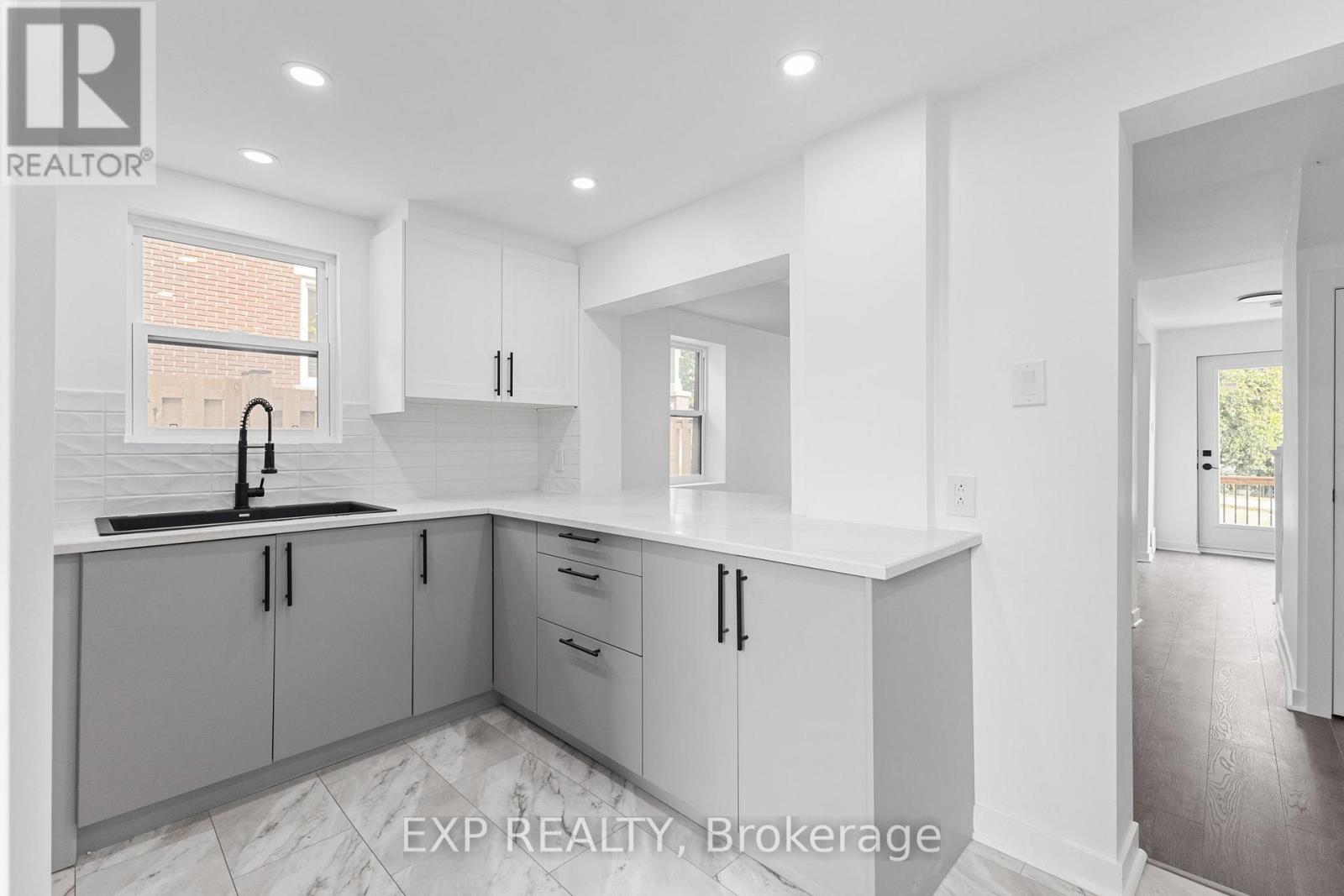 145 Willow Street, Ottawa, Ontario  K1R 6W2 - Photo 20 - X12400487