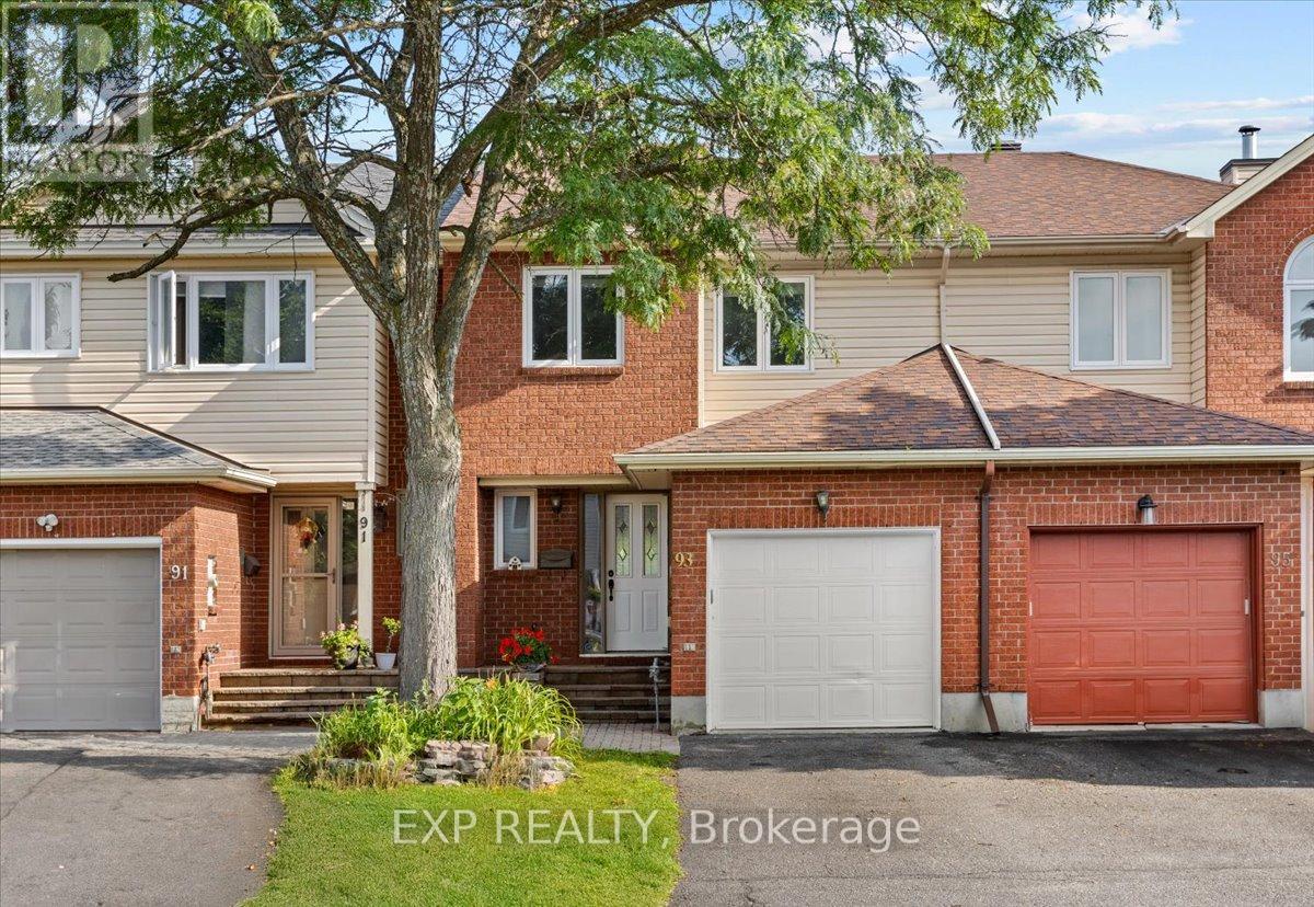 93 Cedarock Drive, Ottawa, Ontario  K2M 2H5 - Photo 2 - X12400570