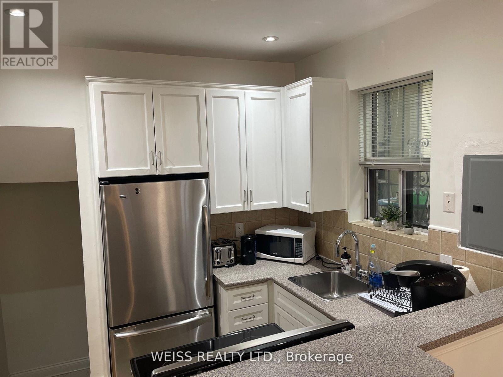 1114 Queen Street W, Toronto, Ontario  M6J 1H9 - Photo 11 - C12398091