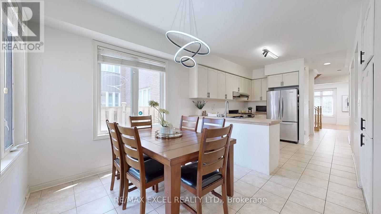 809 Cornell Rouge Boulevard, Markham, Ontario  L6B 0K5 - Photo 8 - N12394735
