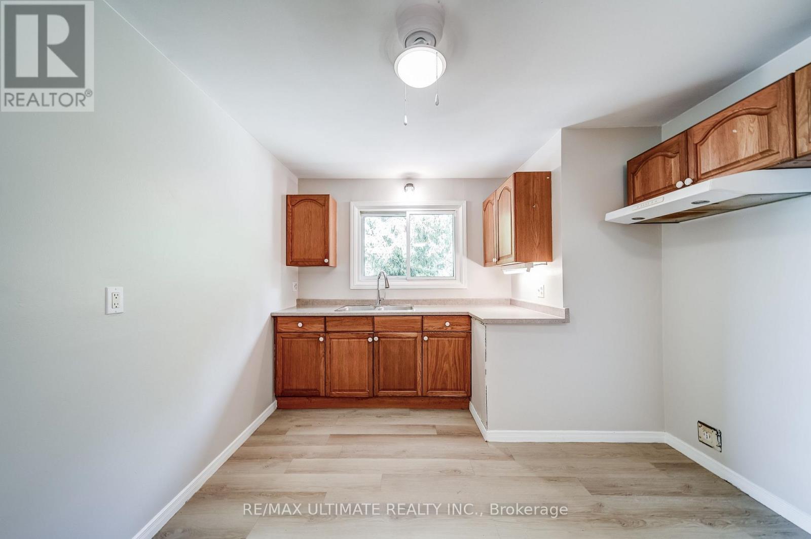 25037 Maple Beach Road, Brock (Beaverton), Ontario  L0K 1A0 - Photo 12 - N12400427
