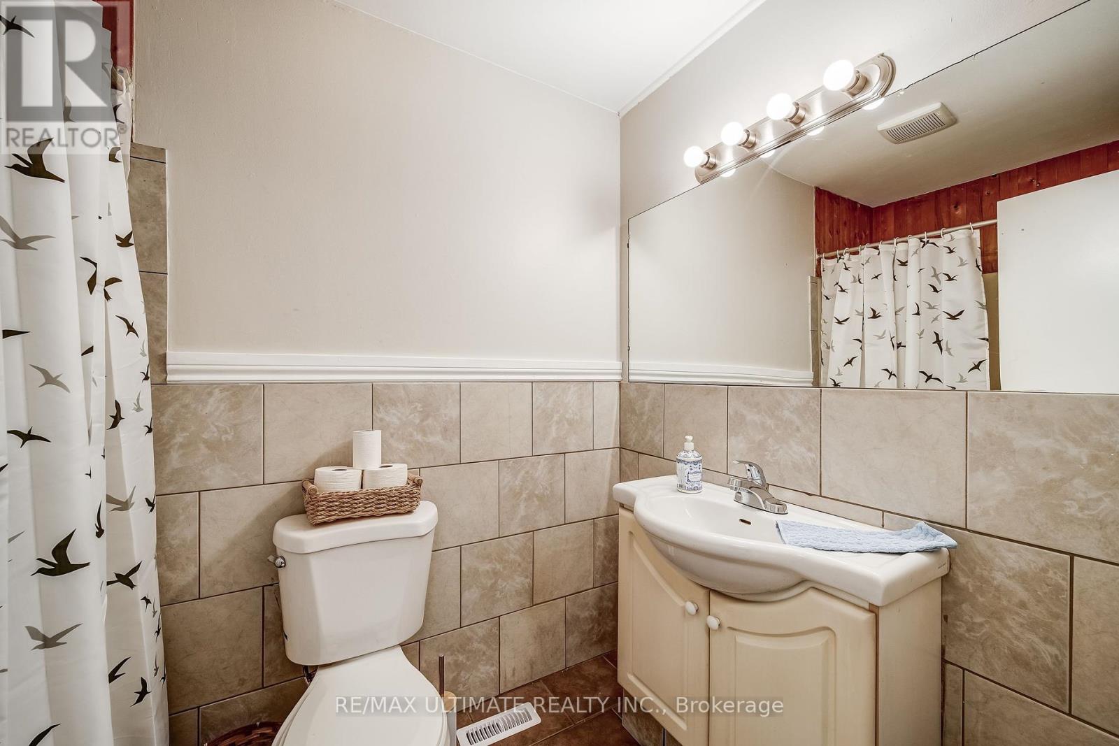 25037 Maple Beach Road, Brock (Beaverton), Ontario  L0K 1A0 - Photo 16 - N12400427