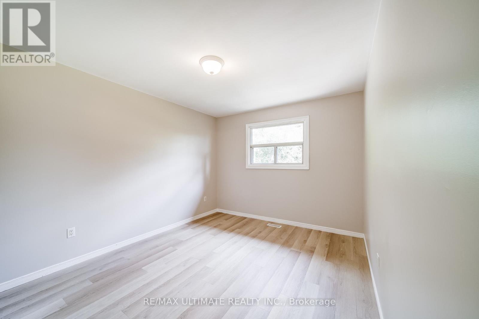 25037 Maple Beach Road, Brock (Beaverton), Ontario  L0K 1A0 - Photo 19 - N12400427